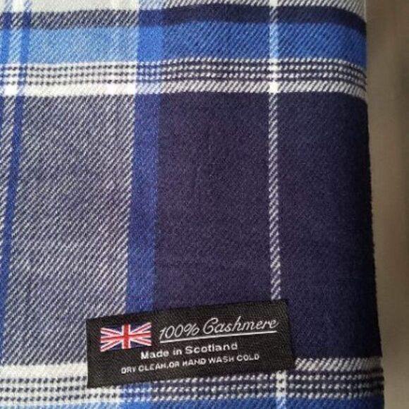 NEW 100% Cashmere Tartan Plaid Scarf made in Scottland - Picture 1 of 4